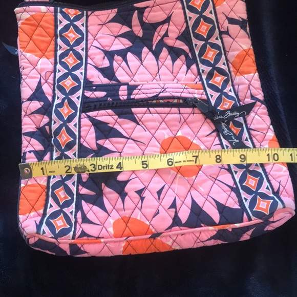 VERA BRADLEY SHOULDER BAG - Picture 11 of 15